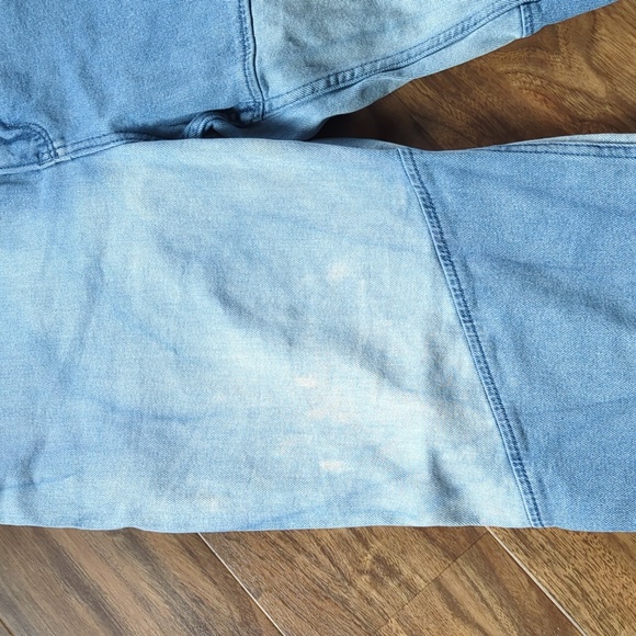 Hollister Ultra High Rise Patchwork Jeans - Picture 7 of 8